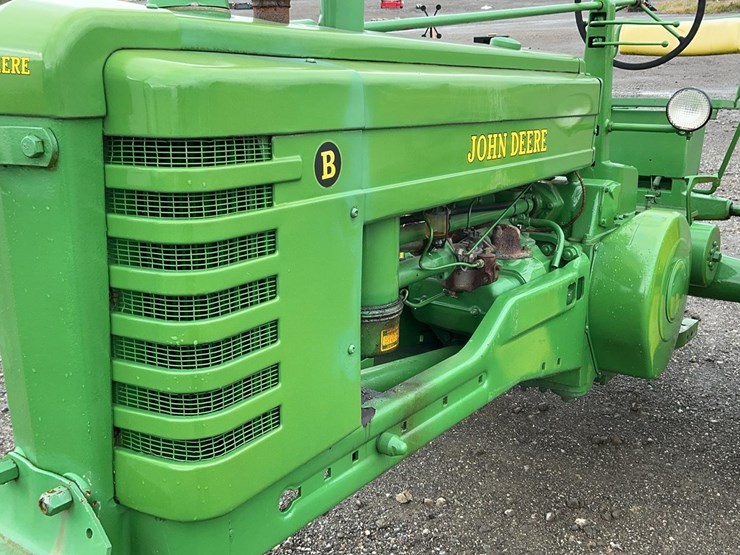 john-deere-b-image-11