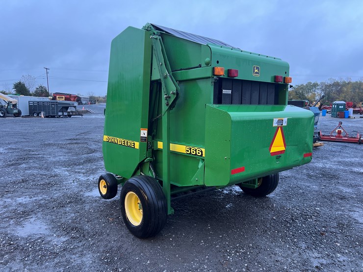 john-deere-566-image-6