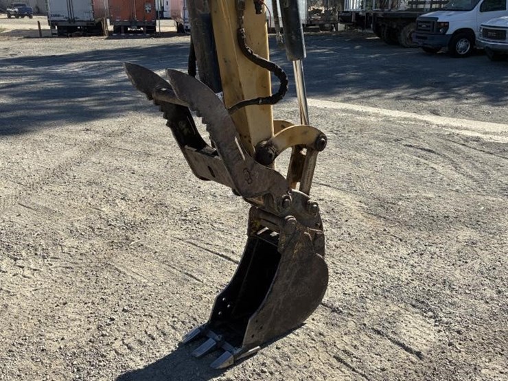 2008-caterpillar-304c-image-6