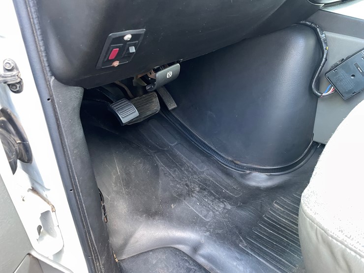 2007-chevrolet-g3500-image-61