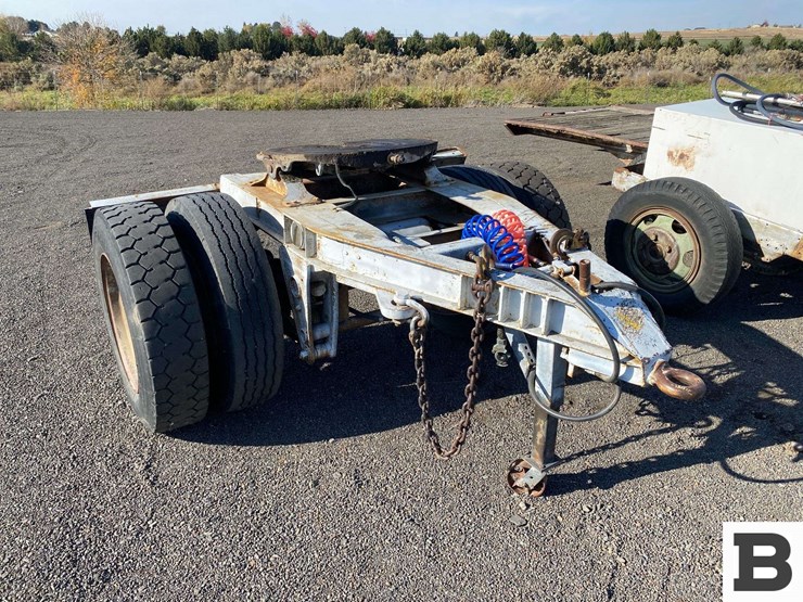 semi-trailer-dolly-image-5