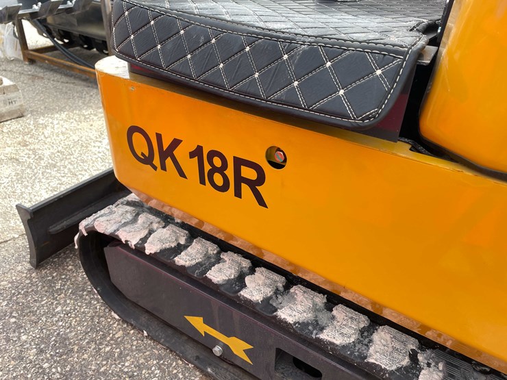 #14010-•-unused-cfg-qk18r-mini-excavator-(o12)-image-3