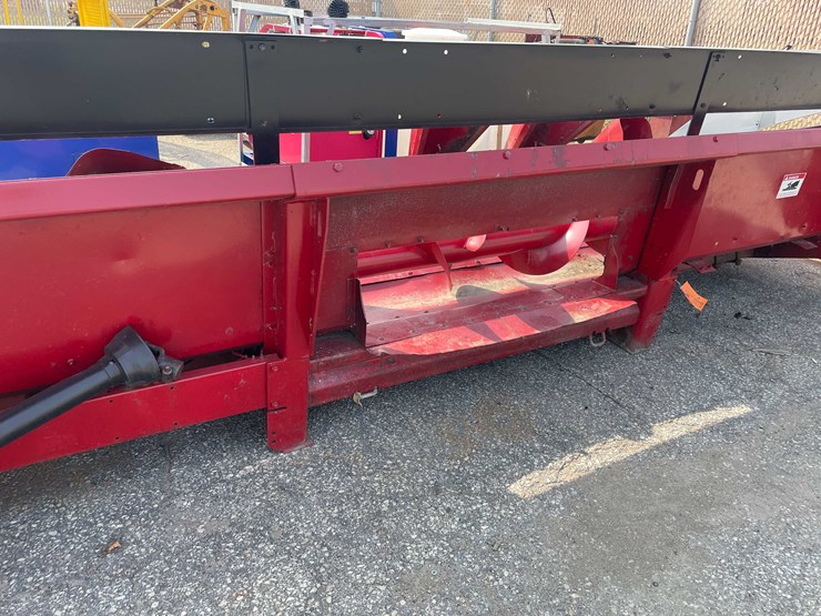 #14076-•-case-1063-corn-head-(o12)-image-11