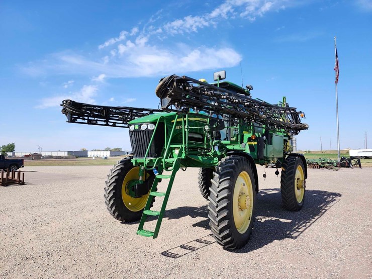 2010-john-deere-4830-image-1