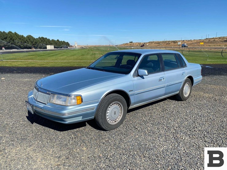 1991-lincoln-continental-sedan-image-1