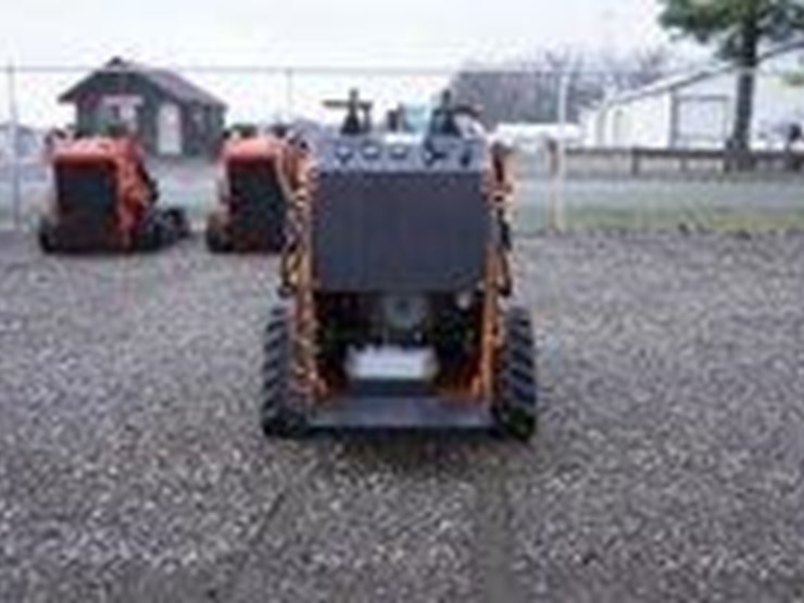 #1006-•-unused-landhero-mini-skid-steer-loader-image-4