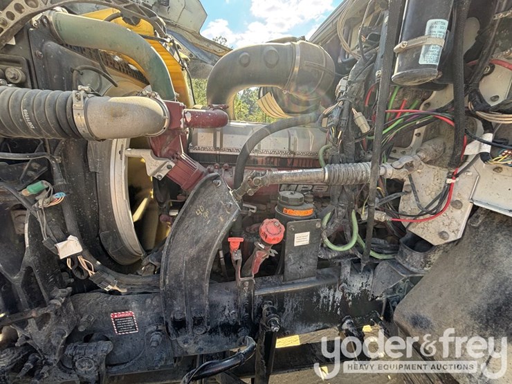 2017-mack-chu613-image-12