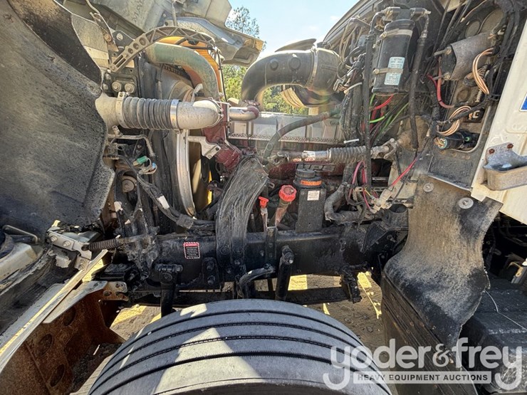 2017-mack-chu613-image-14