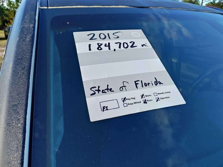 2015-chevrolet-tahoe-image-8