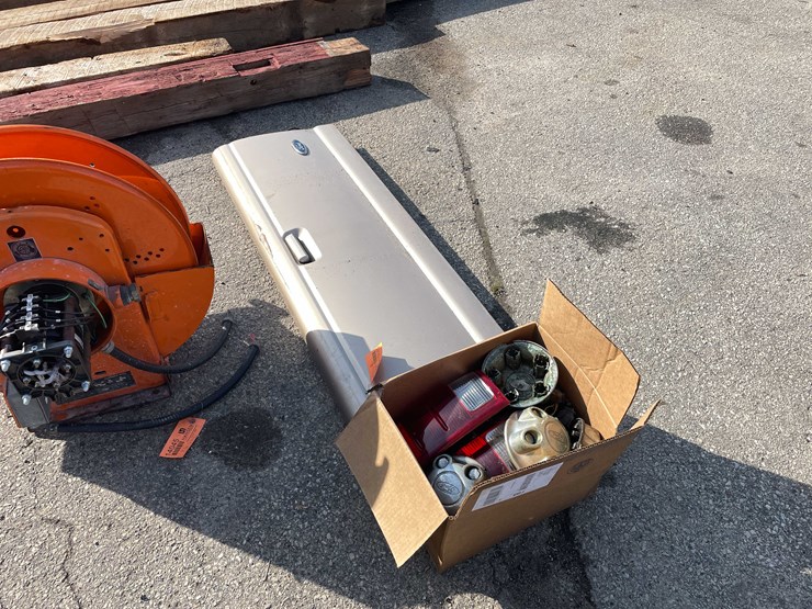 #14101-•-ford-parts-(o4)-image-5