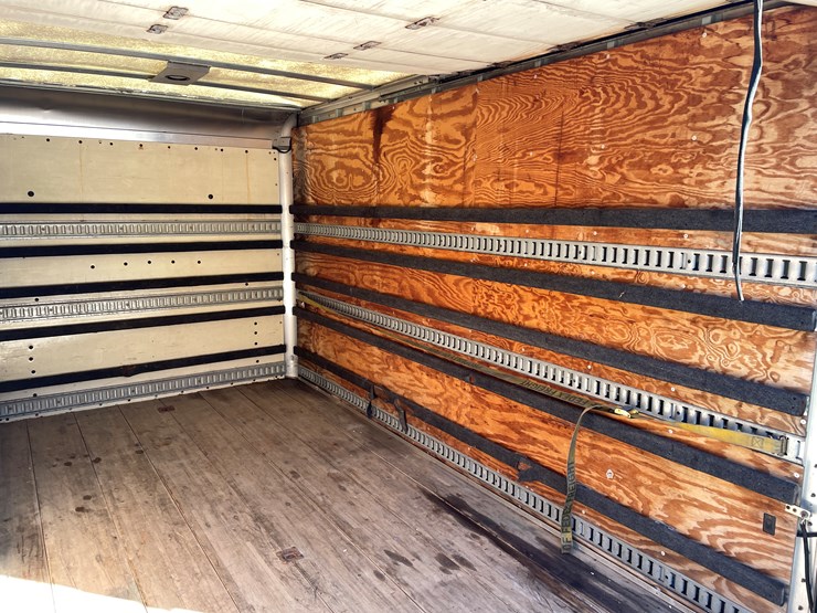 2007-chevrolet-g3500-image-36