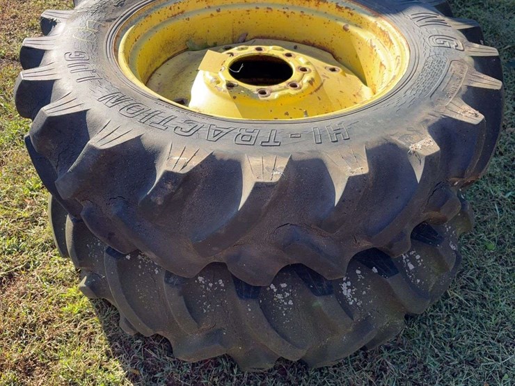 john-deere-11-image-1