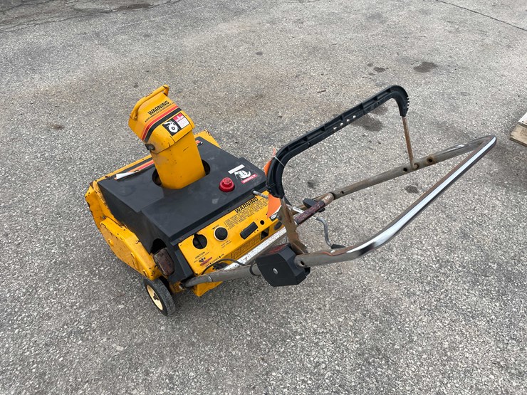 #14032-•-mtd-3/21-snowblower-(o4)-image-6