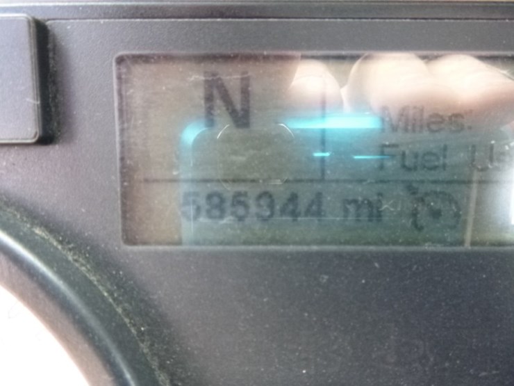 freightliner-coronado-122-image-8