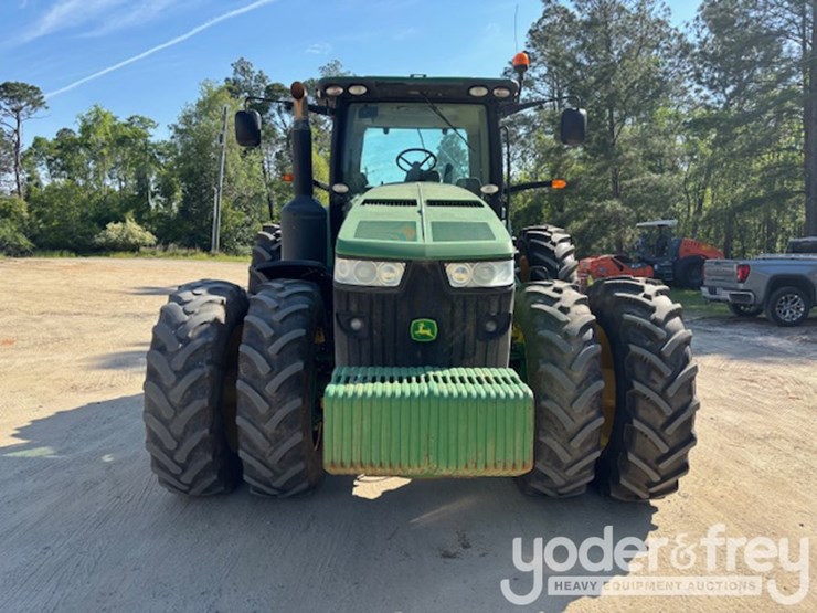 2013-john-deere-8310r-image-8