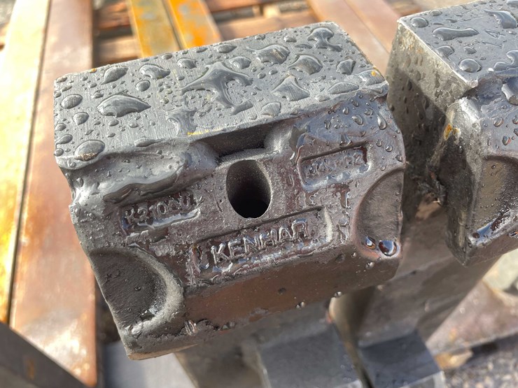 #14068-•-pair-of-60"-forks-(o10)-image-8