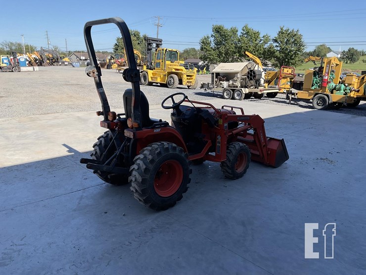 2006-kubota-b7610-image-4