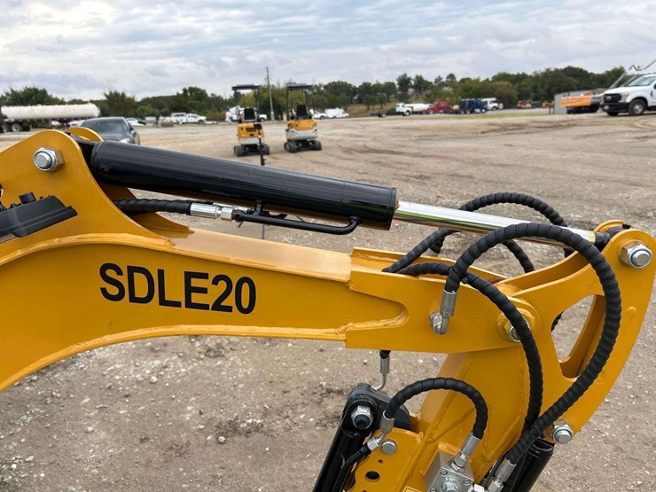 2025-sdlanch-sdle20-mini-excavator-image-18