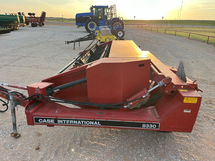 case-ih-8330-image-10