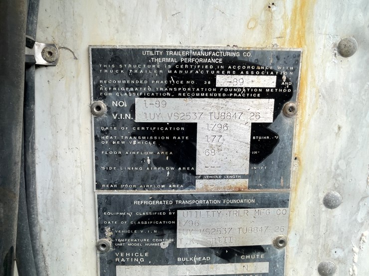 1996-utility-53'-image-11