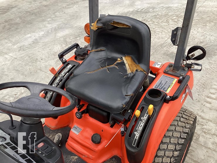 2003-kubota-bx2200-image-10