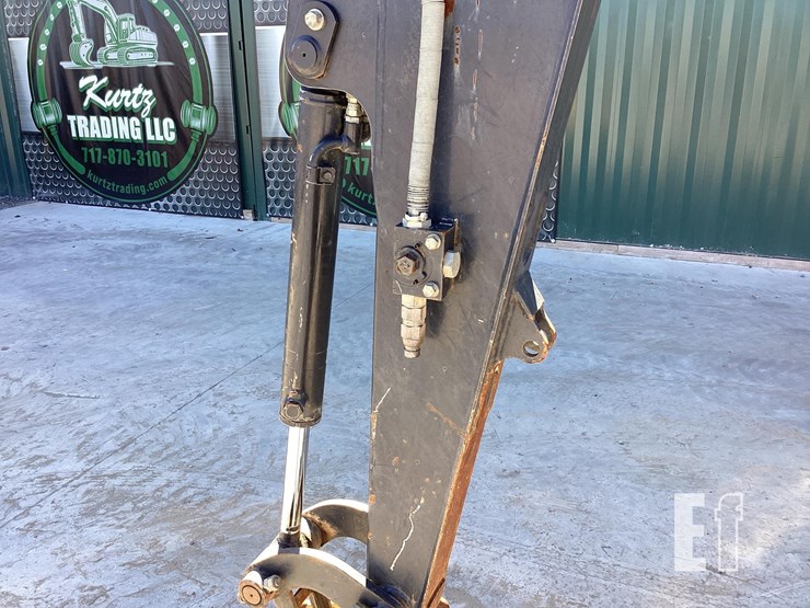 2020-deere-35g-image-9