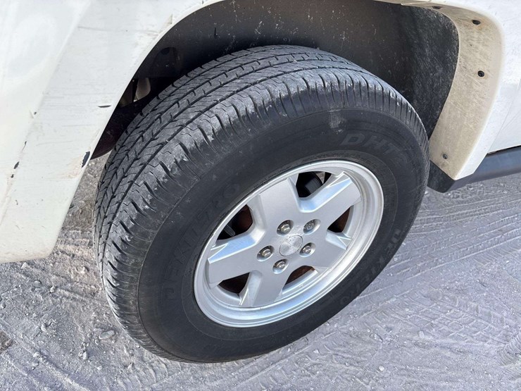 2007-jeep-liberty-image-26