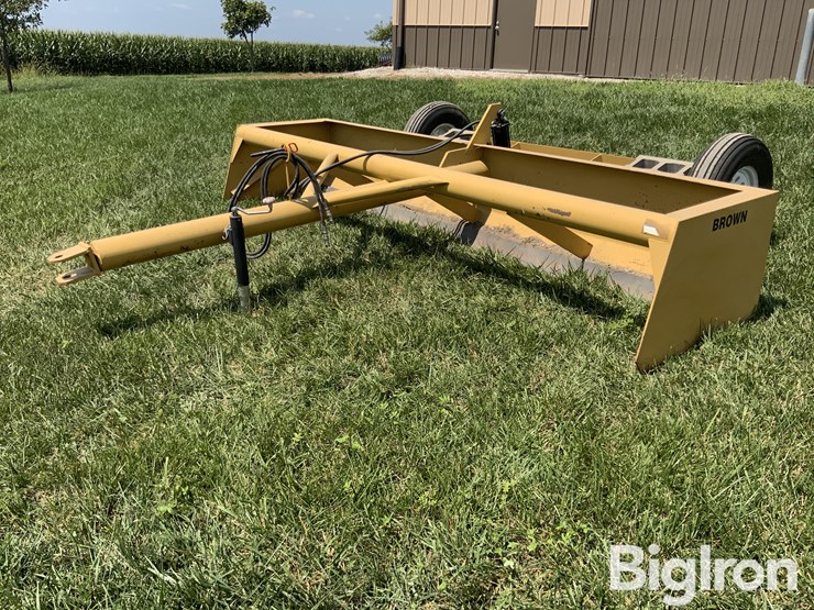 brown-pull-type-box-blade-image-1