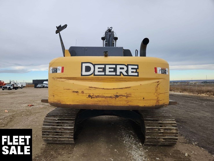 2013-john-deere-250g-excavator-image-7