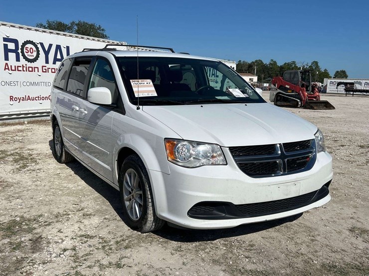 2016-dodge-caravan-image-2