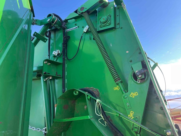 john-deere-567-image-11