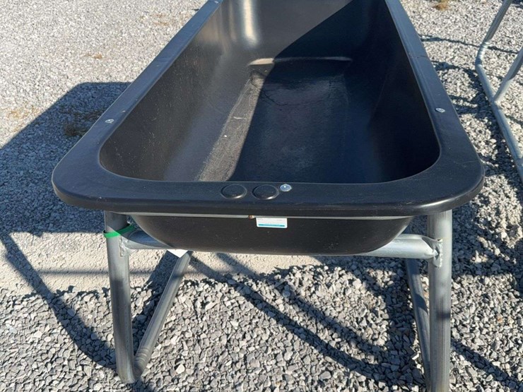 5’-feed-trough-image-2