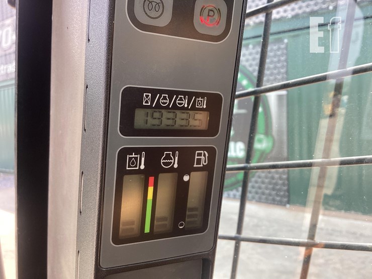 2013-case-tv380-image-15