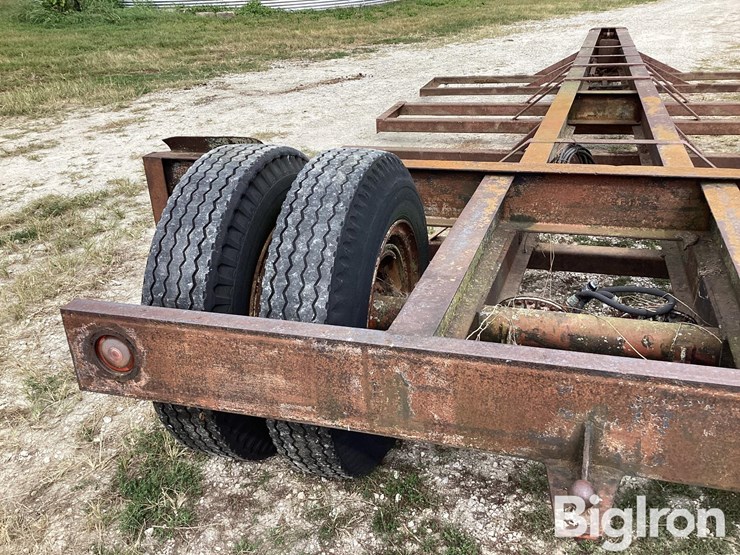 homemade-round-bale-hay-trailer-image-19
