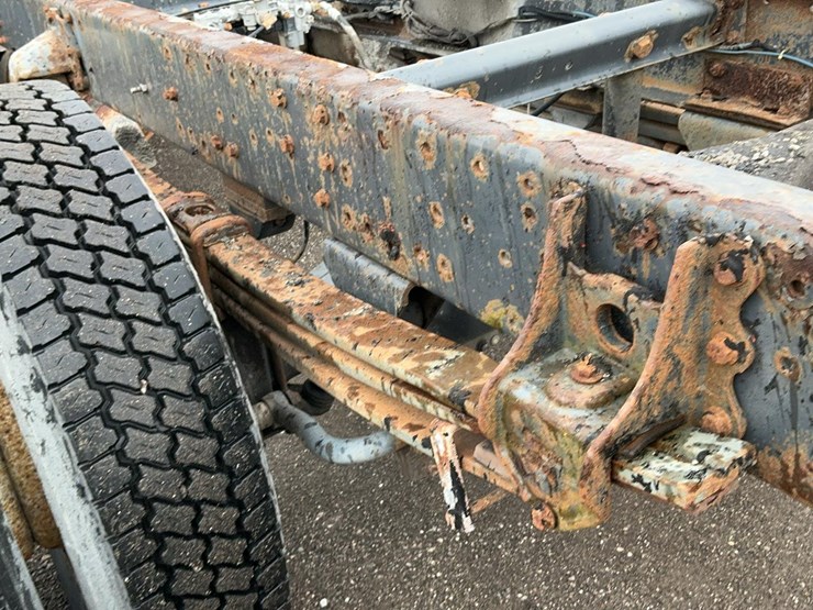 #2001-•-2011-mack-midlum-truck-chassis-image-27