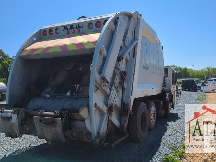 2000-ccc-low-entry-image-3