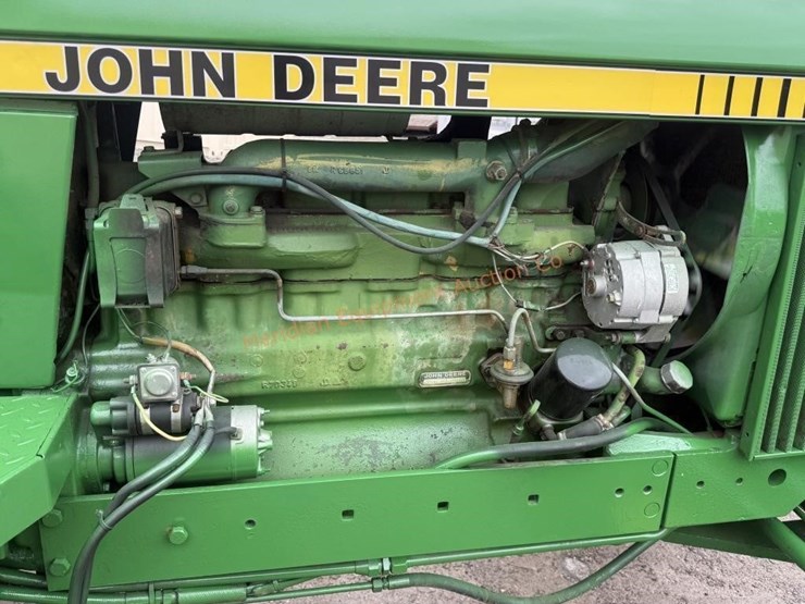 john-deere-2940-image-34