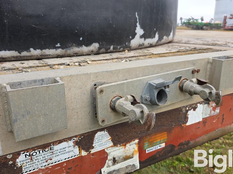 1999-fontaine-drop-deck-liquid-tender-trailer-image-12