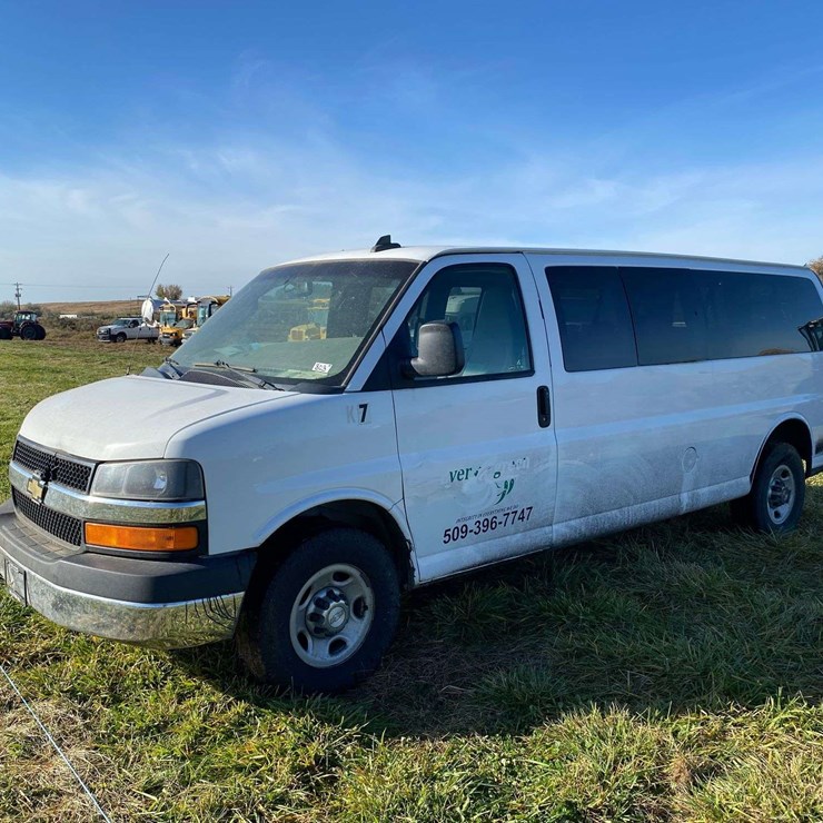 2017 CHEVROLET EXPRESS 3500