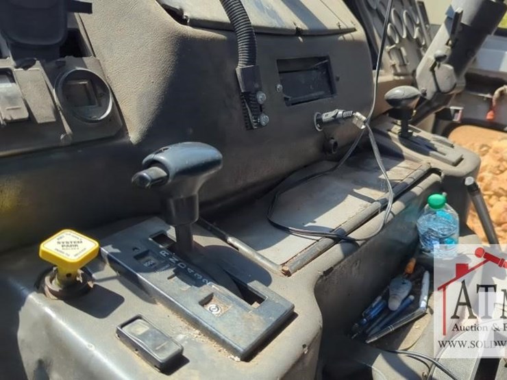 2000-ccc-low-entry-image-17