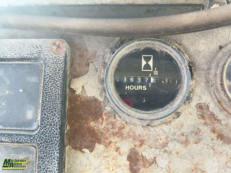 1979-dresser-530b-wheel-loader-image-16