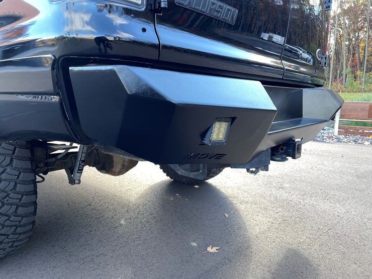 2004-ford-excursion-limited-image-36