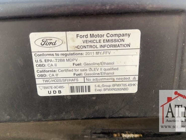 2011-ford-e350-image-14