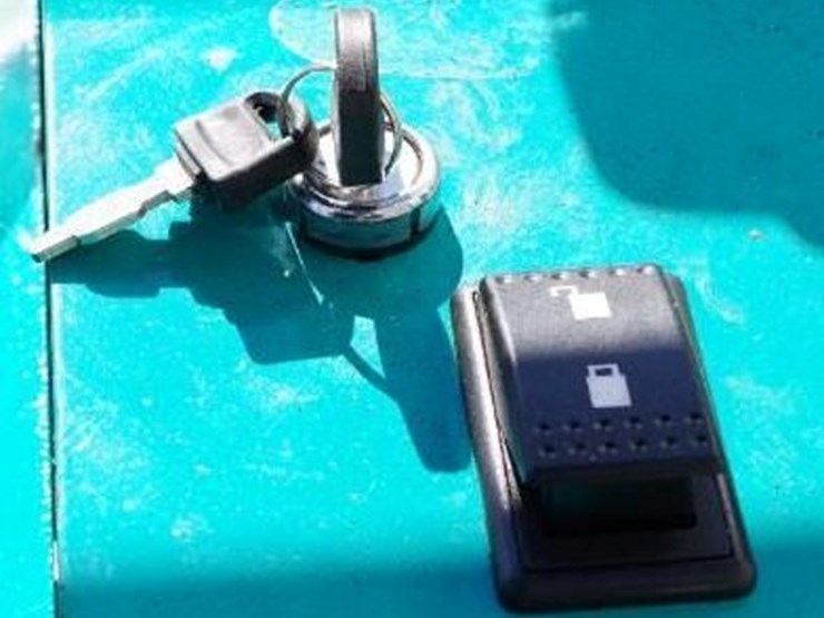 2025-cfg-industrial-h15r-mini-excavator-w/-pilot-system,-gasoline-engine,-unused-image-9