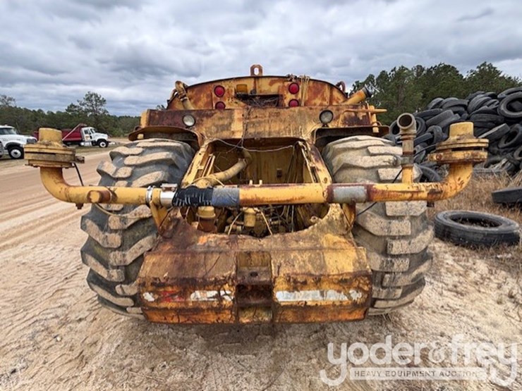 1990-caterpillar-613c-image-3