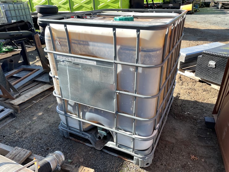 #5723-•-275-gallon-poly-tote-image-4