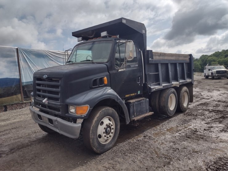 97-ford-l8501-image-30