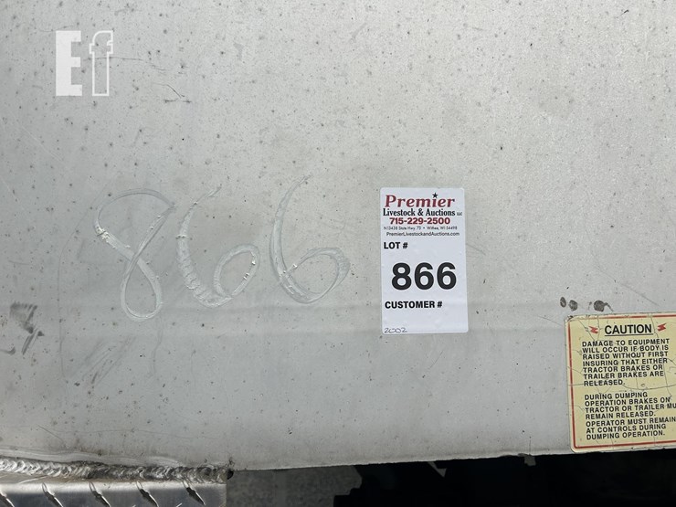 2002-vantage-39-ft-image-13