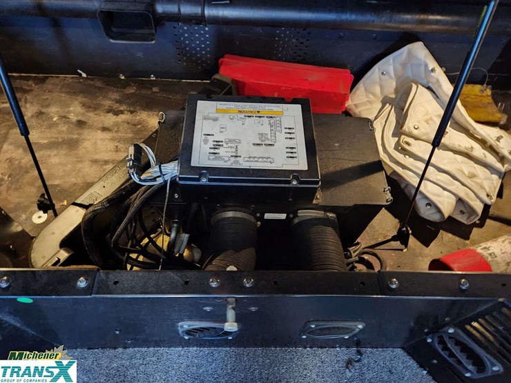 2020-peterbilt-579-image-43