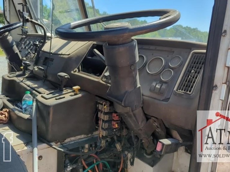 2000-ccc-low-entry-image-13